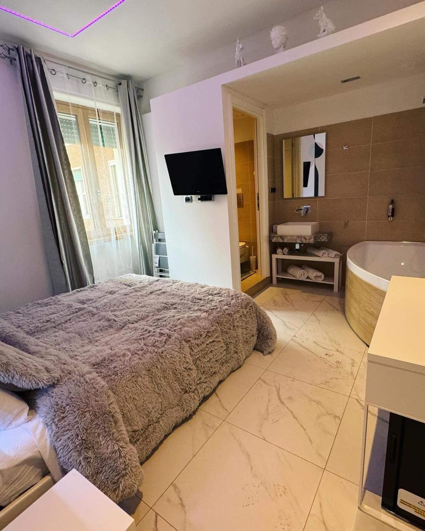 Cagliari Love Suite Εξωτερικό φωτογραφία