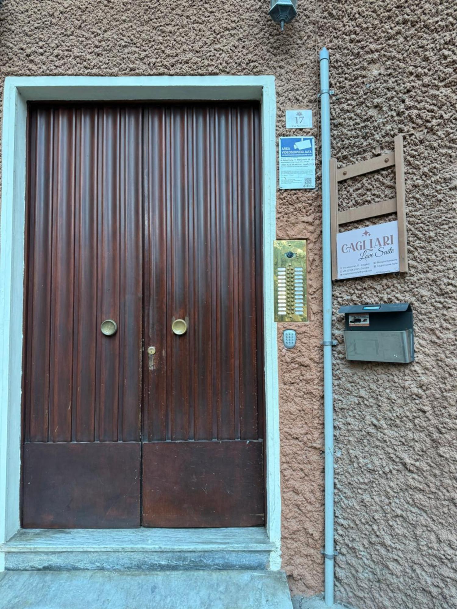 Cagliari Love Suite Εξωτερικό φωτογραφία